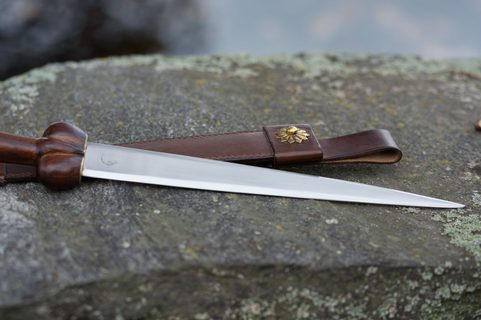 DÝKA - BOLLOCK, LEDVINOVÁ ČI VARLATOVÁ