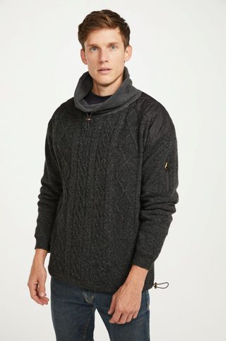 IRSKÝ SVETR ARAN MEN’S COUNTRY LIFE COWL NECK