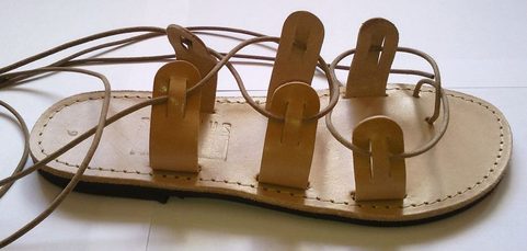 ANTICKÉ SANDÁLY, ŘECKO, OBUV PRO DNEŠEK