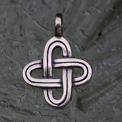 JEDNODUCHÝ UZEL, STŘÍBRNÝ PŘÍVĚSEK, AG 925
