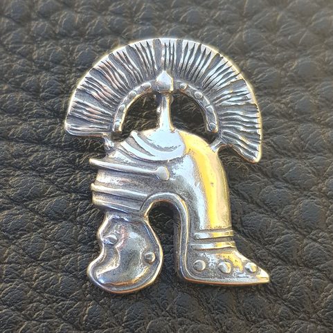 CENTURION, ŘÍMSKÁ PŘILBA, STŘÍBRNÝ PŘÍVĚSEK, AG 925