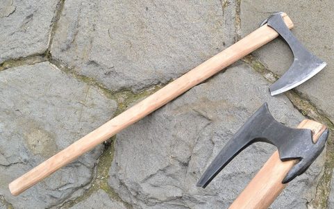 KOVANÁ SEKERA - BRADATICE, PŘESNÁ REPLIKA, KYJEVSKÁ RUS