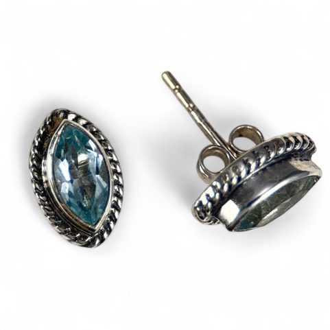 DINA, STŘÍBRNÉ NÁUŠNICE, MODRÝ TOPAZ, AG 925/1000