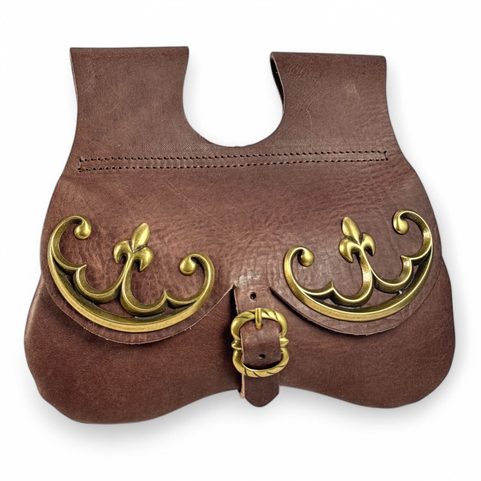 STŘEDOVĚKÁ KOŽENÁ BRAŠNA XV. - XVI. STOLETÍ