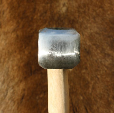 KOVÁŘSKÉ KLADIVO 1,5 KG