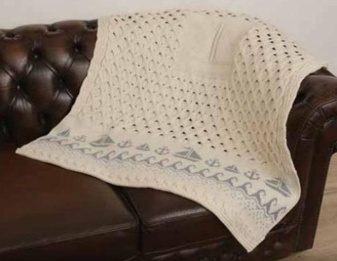 DIVOKÁ ATLANTSKÁ, VLNĚNÁ MERINO DEKA