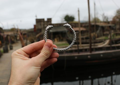 FLÓKI, VIKINSKÝ STŘÍBRNÝ NÁRAMEK, AG 925