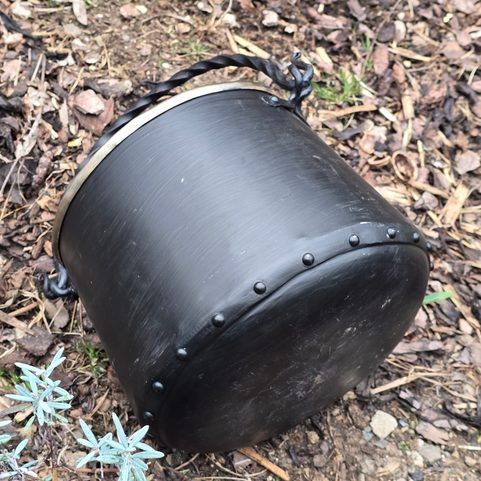 ŽELEZNÝ KOTLÍK, 5 L, DOBOVÁ REPRODUKCE