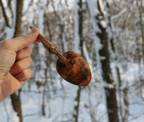 BETULA, VYŘEZÁVANÁ LŽIČKA, OPÁLENÁ
