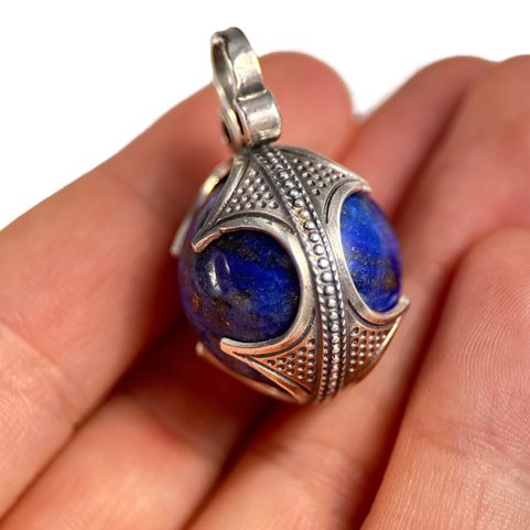 LAPIS LAZULI, VIKINSKÝ STŘÍBRNÝ PŘÍVĚSEK, GOTLAND, AG 925