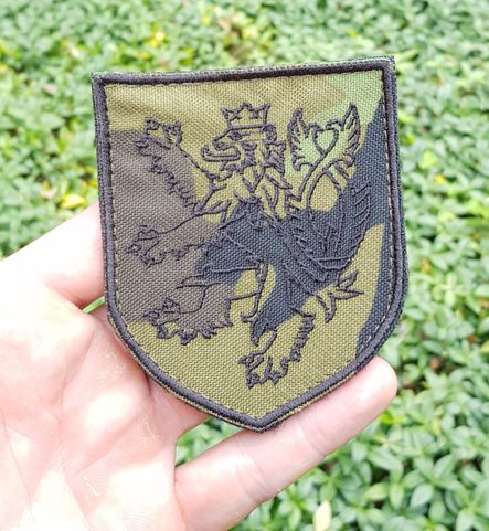 ČESKÝ LEV VZ95, NÁŠIVKA, SUCHÝ ZIP