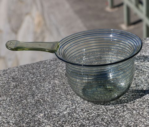 ŘÍMSKÁ SKLENĚNÁ NÁDOBA