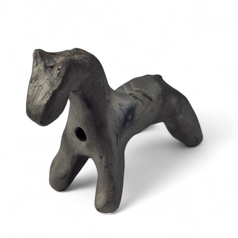 KŮŇ, STŘEDOVĚKÁ FIGURKA