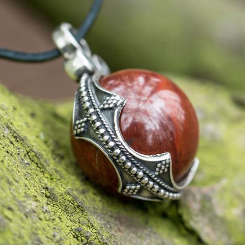 JASPIS, VIKINSKÝ STŘÍBRNÝ PŘÍVĚSEK, GOTLAND, AG 925