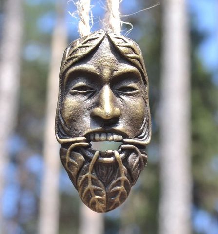 ZELENÝ MUŽ, AMULET, STARÁ MOSAZ, PATINA