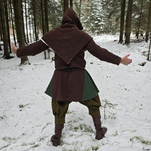 VIKINGSKÁ KÁPĚ, PODŠITÁ, VLNA A LEN
