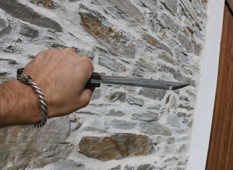 SANTOKU SEKÁČ, KOVANÝ NŮŽ