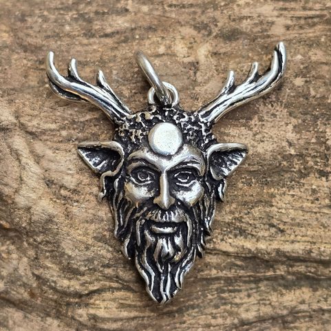 CERNNUNOS - STŘÍBRNÝ PŘÍVĚSEK, AG 925