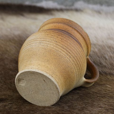 POHÁR HRADEC KRÁLOVÉ XIV. STOLETÍ 14. STOLETÍ 300 ML