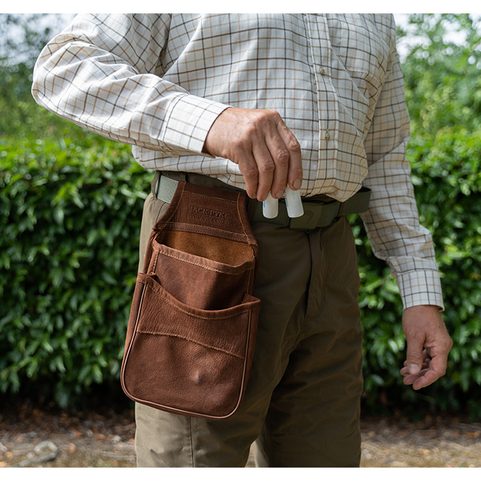 BRAŠNA NA PATRONY - NUBUCK, JACK PYKE OF ENGLAND
