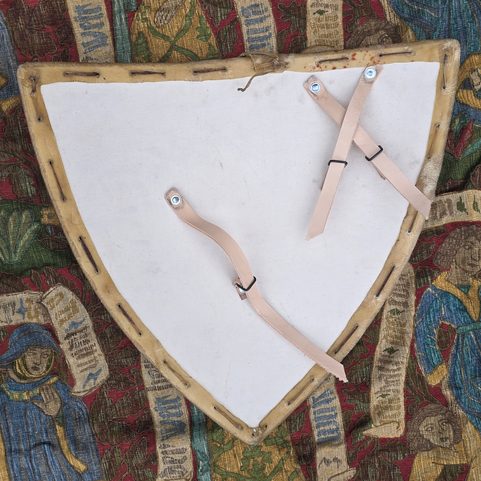 STŘEDOVĚKÝ ŠTÍT ERBOVÝ, XV. STOLETÍ LIVING HISTORY