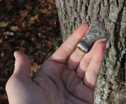 BJORNAR, AMULET SEKERA, DAMAŠKOVÁ OCEL