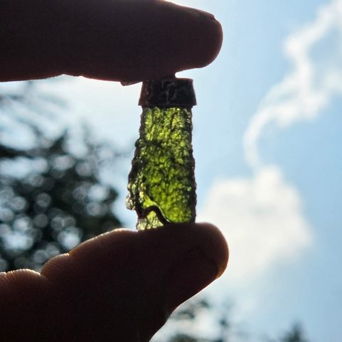 STERLING SILVER PENDANT WITH MOLDAVITE, AG 925