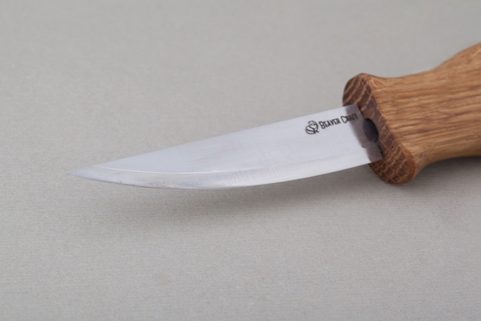 ŘEZBÁŘSKÝ NŮŽ S DUBOVOU RUKOJETÍ C4