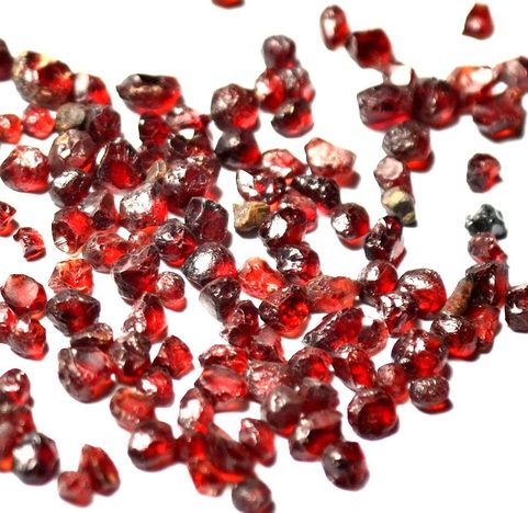 Č. GRANÁT, 25 KUSŮ - PYROP