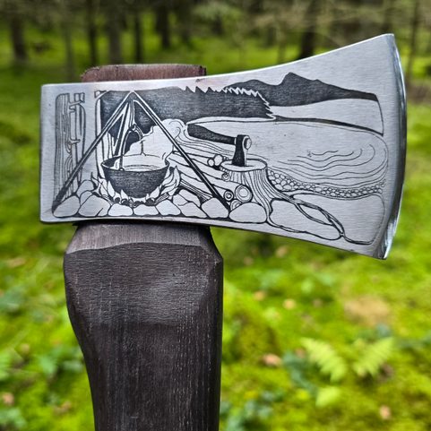 KANADSKÁ KOVANÁ SEKERA - BUSHCRAFT
