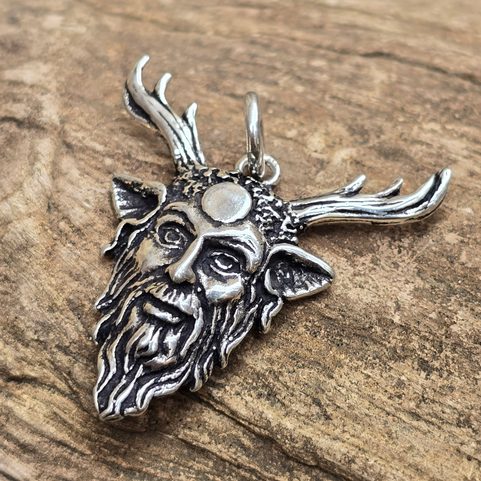 CERNNUNOS - STŘÍBRNÝ PŘÍVĚSEK, AG 925