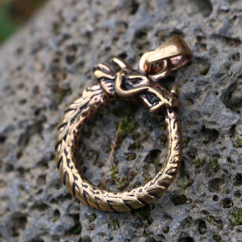 JORMUNGANDR, HAD Z MIDGARDU, UROBOROS, BRONZOVÝ AMULET 25MM