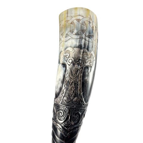 MJÖLLNIR, ZDOBENÝ VIKINGSKÝ ROH