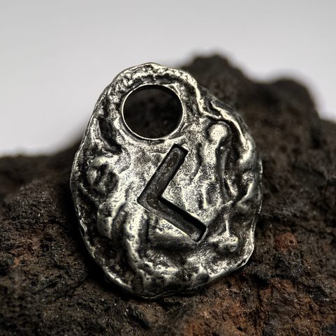 KENAZ - RUNOVÝ AMULET