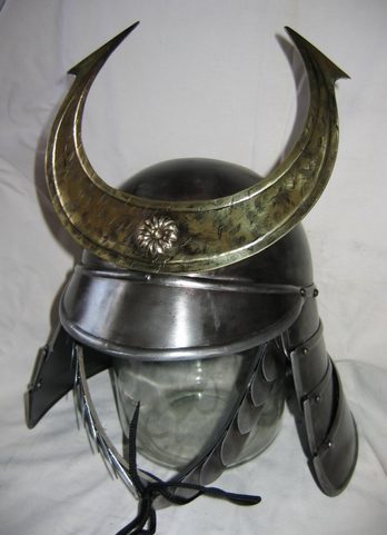 SAMURAISKÁ PŘILBA - MOSAZ