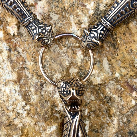 OSEBERG DRAKKAR BOLO, BRONZOVÝ VIKINSKÝ NÁHRDELNÍK