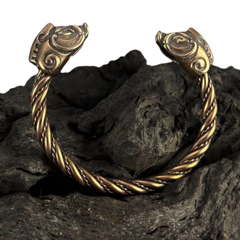 KELTSKÝ KANEC, NÁRAMEK, BRONZ