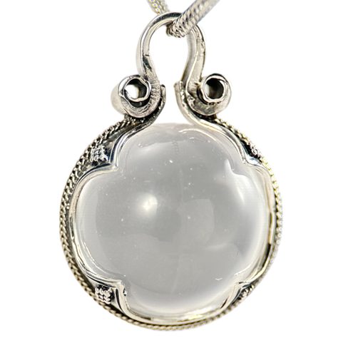 GOTLANDSKÝ STŘÍBRNÝ PŘÍVĚSEK S KŘIŠŤÁLEM, AG 925, 23 G