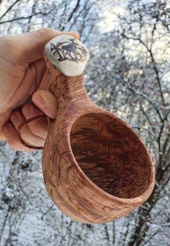 HIRVI KUKSA, LAPONSKÁ NÁDOBKA