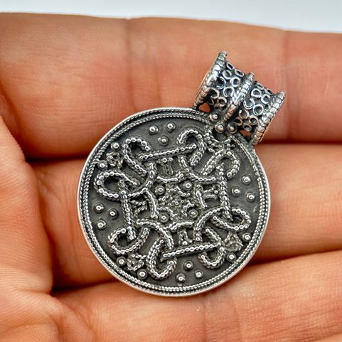 BIRKA, STŘÍBRNÝ VIKINGSKÝ PŘÍVĚSEK, AG 925