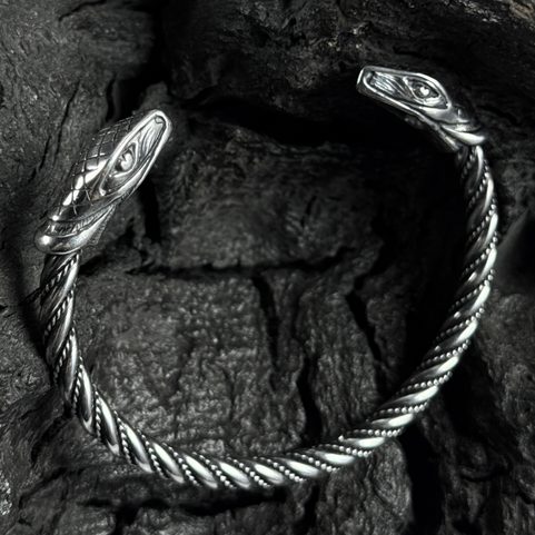 JÖRMUNGANDR, VIKINGSKÝ HAD, STŘÍBRNÝ NÁRAMEK, AG 925
