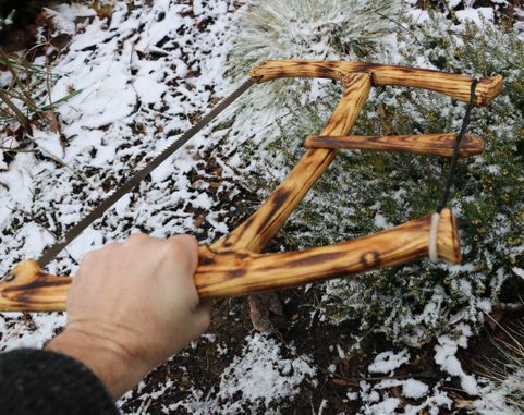 SKLÁDACÍ PILA PRO BUSHCRAFT, RUČNÍ PRÁCE