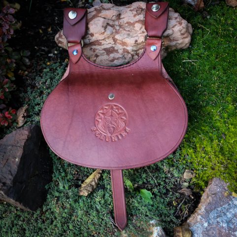 BUSHCRAFT KOŽENÁ BRAŠNA, SYSTÉM PERUNIKA