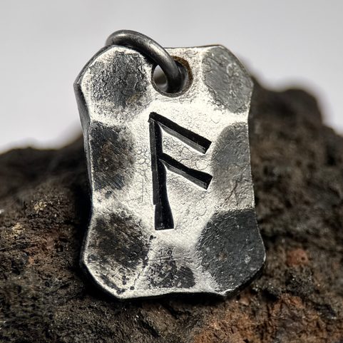 ANSUZ, KOVANÁ RUNA, AMULET