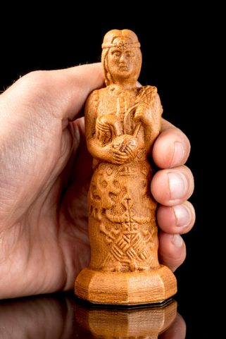 MOKOŠ, SLOVANSKÁ BOHYNĚ MATEK A DĚTÍ