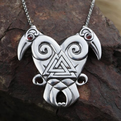 SRDCE SEVERU - HUGIN A MUNIN, STŘÍBRNÝ VIKINSKÝ STŘÍBRNÝ NÁHRDELNÍK, AG 925, 24G