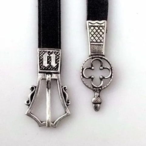 STŘEDOVĚKÝ KOŽENÝ OPASEK, ANGLIE