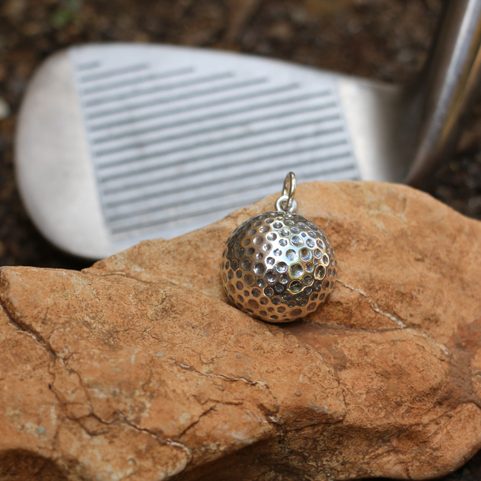 GOLFOVÝ MÍČEK, STŘÍBRNÝ PŘÍVĚSEK, AG 925