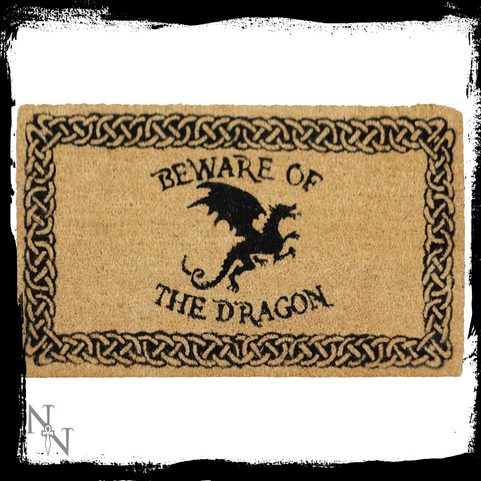 HÜTEN SIE SICH VOR DER DRACHEN-FUSSMATTE