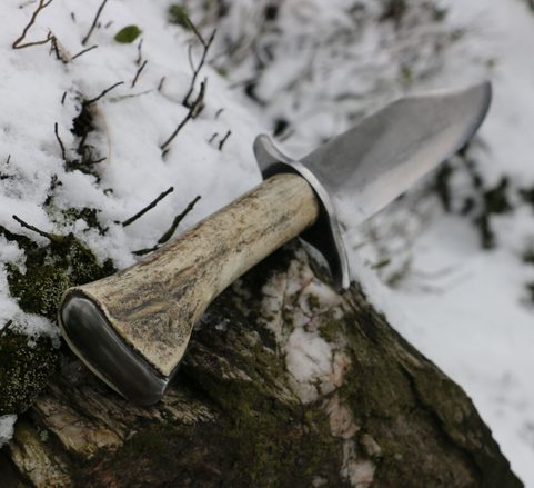 HOLT, NŮŽ BOWIE KALENÝ NA HAMON